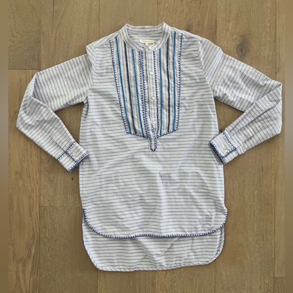 ANN MASHBURN Light Blue & White Striped Women' Tunic Top with Navy Embroidery S